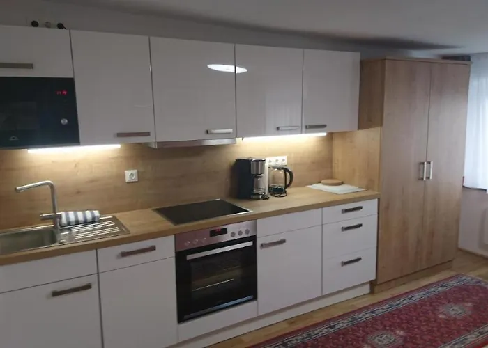 2 Personen Bei Salzburg *